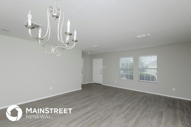Photo - 1020 Junegrass Ln