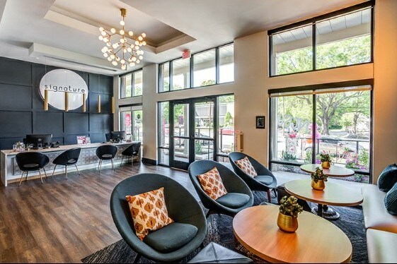 Photo - Signature 1505