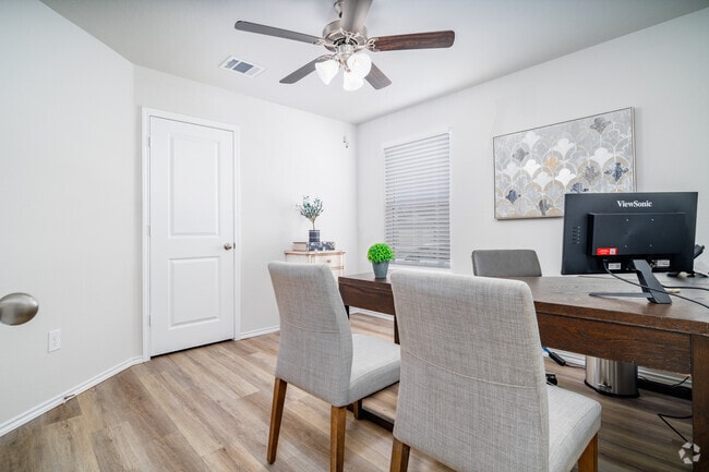 4BR, 2BA - 1703SF - Bedroom 2 - Enclave at Medina