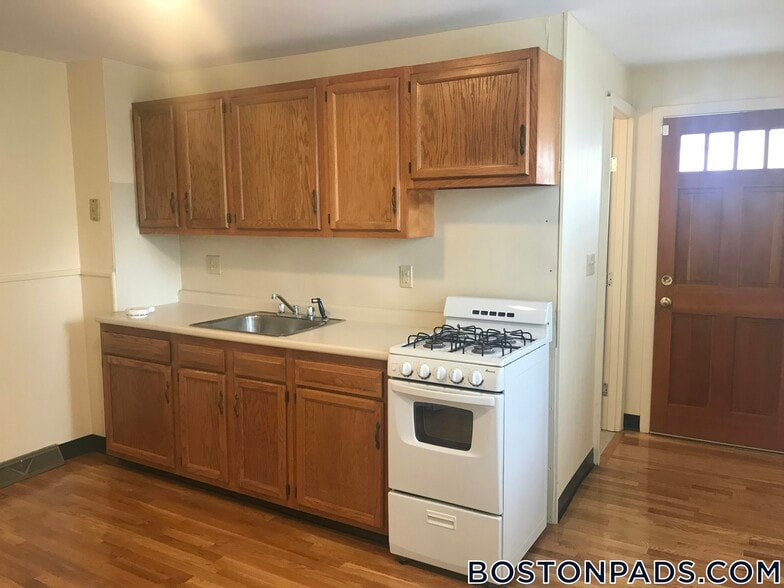 19 Norumbega Terrace