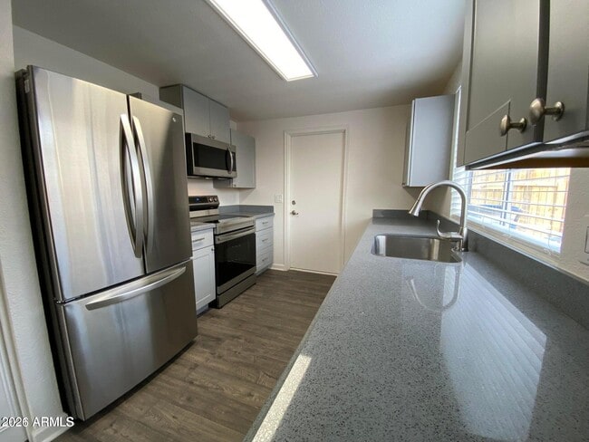 Photo - 2408 N Longmore St