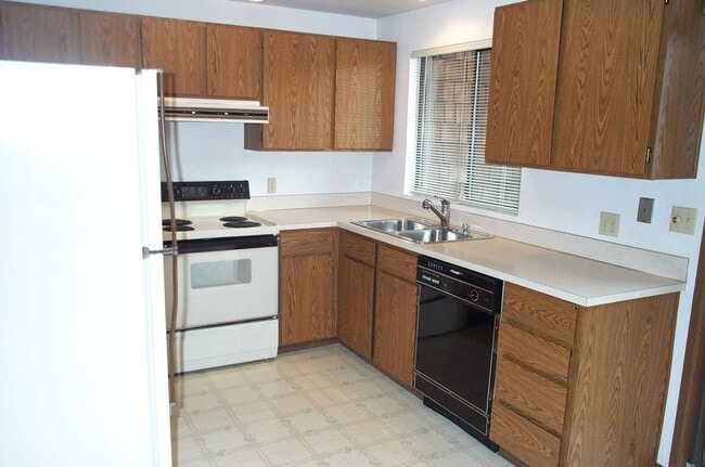 Photo - 2627-2629 NW 64th St. Unidad M36