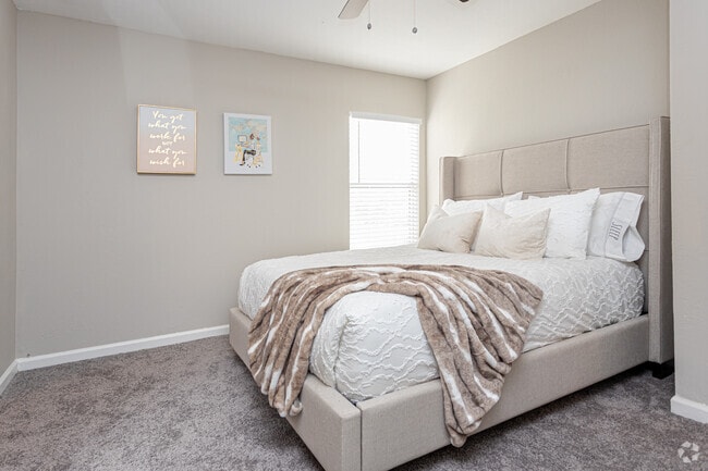 2BR, 2BA - 1,150SF - Arbor Park Apartments