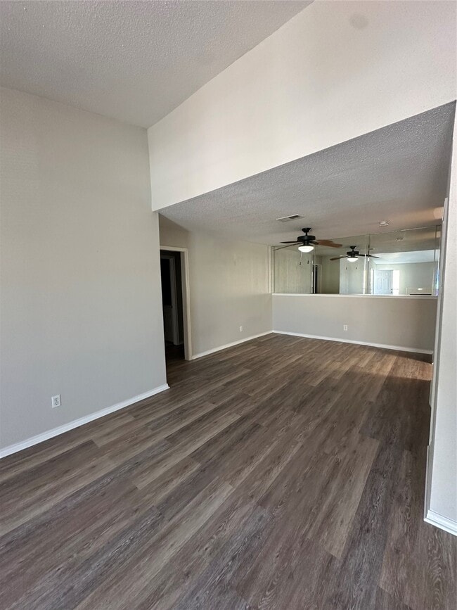 Photo - 6500 Sands Point Dr Unit 404