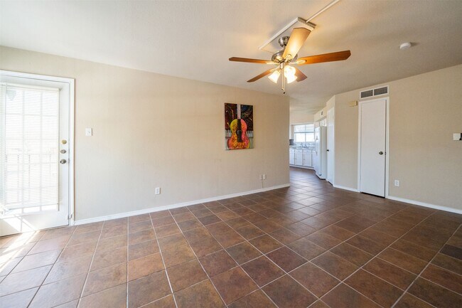 Photo - 10630 Westbrae Pkwy Unit 603