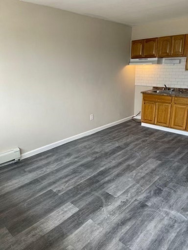 Photo - 214 Daniel St