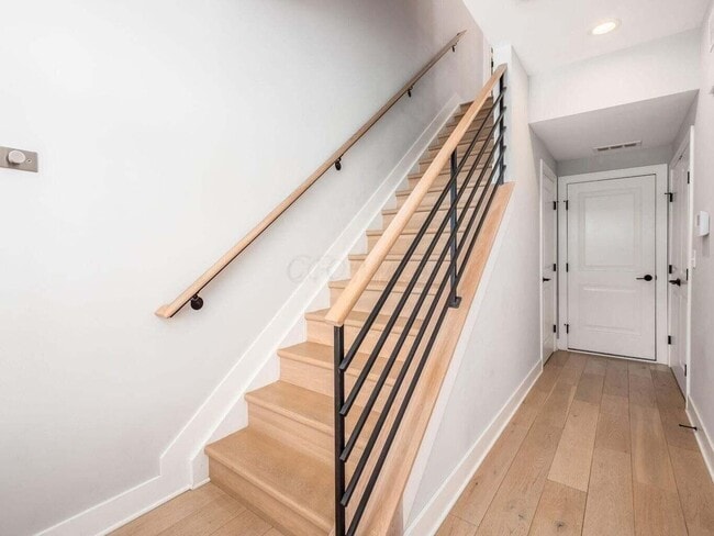 Photo - 1187 Cromartie Ln