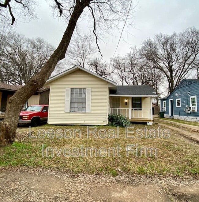 Photo - 3042 Fulton St House