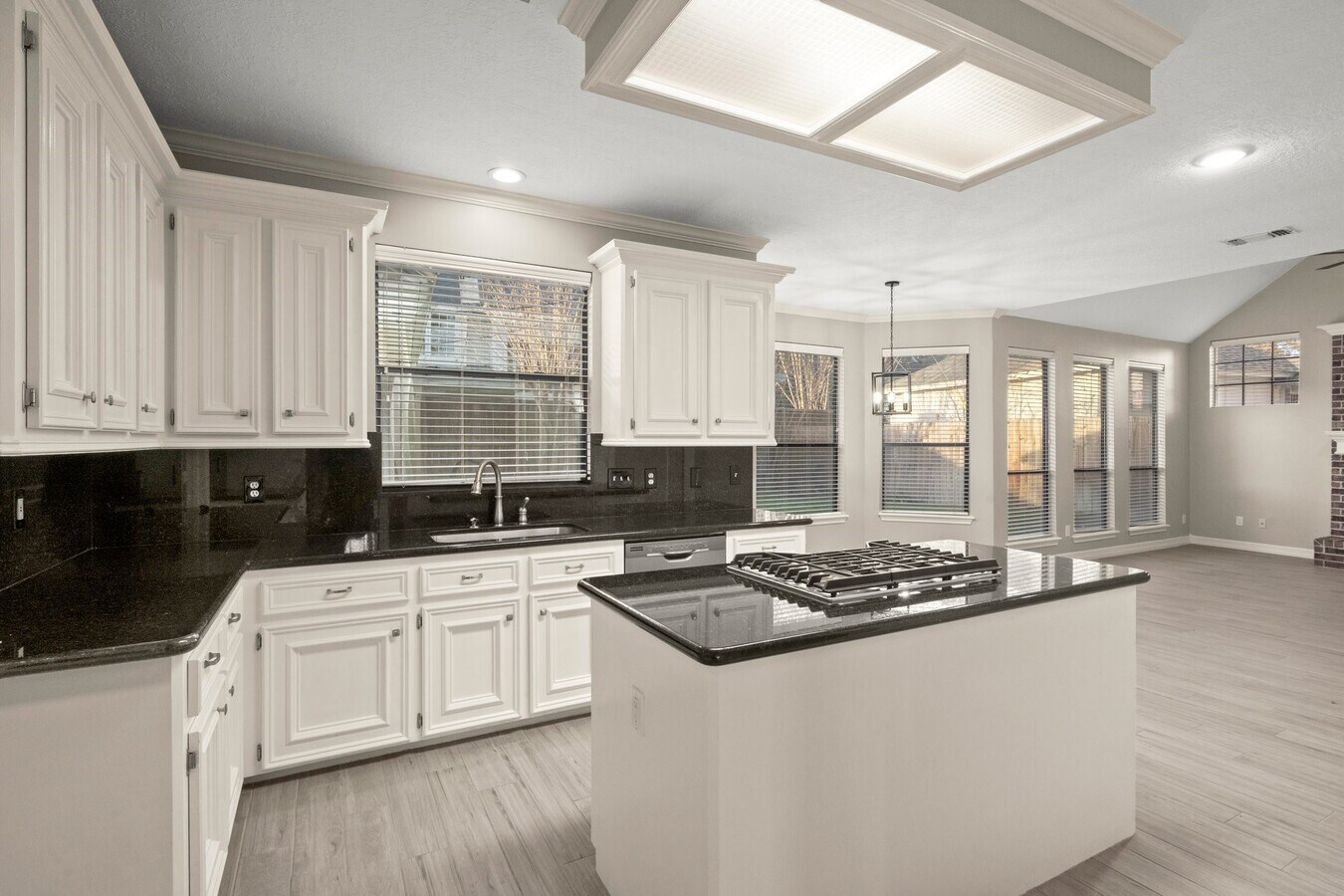 Photo - 8222 Redchurch Dr