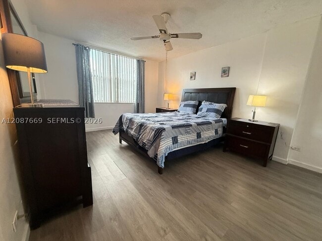Photo - 3660 NE 166th St Unit 212