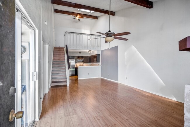 Building Photo - 13002 Leader St Unit 905 Rental