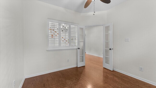 7 Cloud Bank Pl