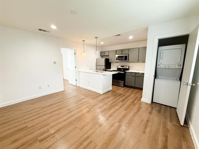 Photo - 4526 Munger Ave Unidad 201