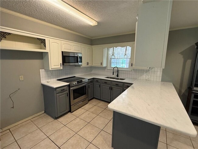 Photo - 5559 Orchard St