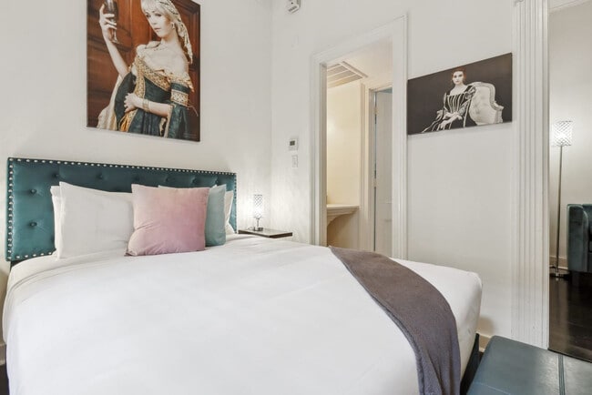 Photo - 508 Chartres St Unit ID1272315P