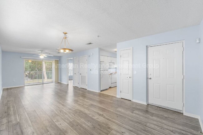 Photo - 4274 Calinda Ln Unit 221