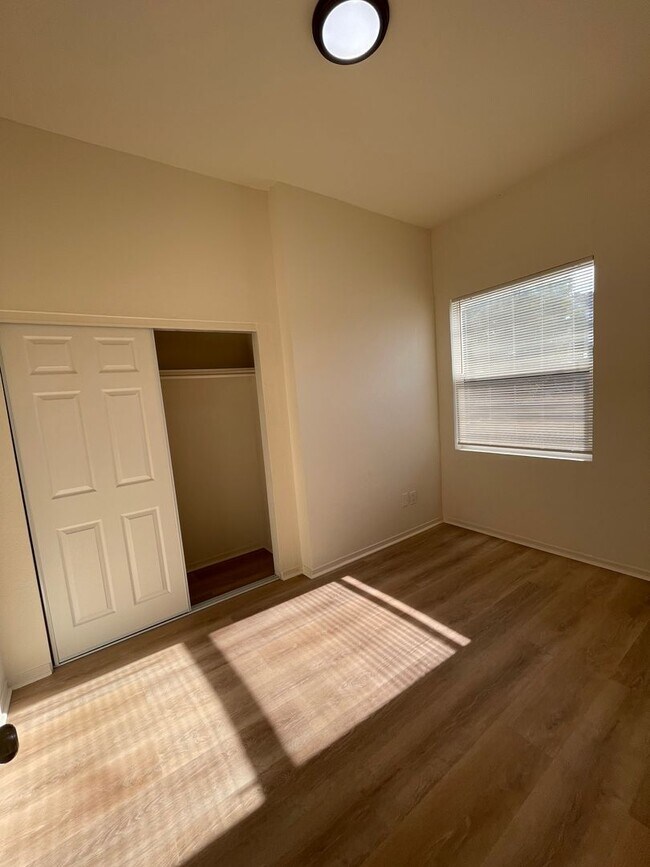 Photo - 1220-1222 30th Unidad 1222 Lower