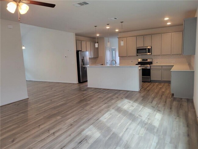Photo - 244 Crystal Brook Dr
