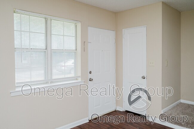 Photo - 600 S Broadway Ave Unit Apt J6