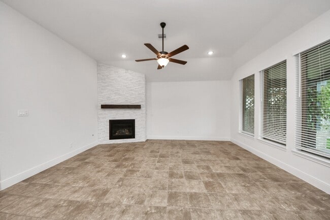 Photo - 14807 Providence Manor Way