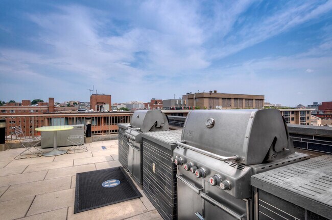 Westpark Apartments
