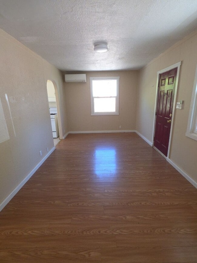 4364 E State Hwy 20 # 2