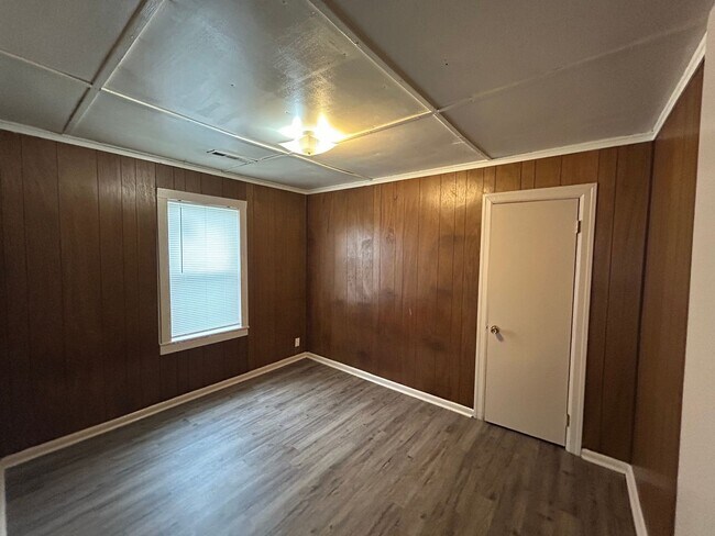 Photo - 610-612 Sherman St