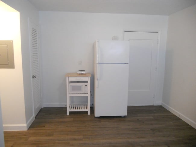 Photo - Magnolia Apartments