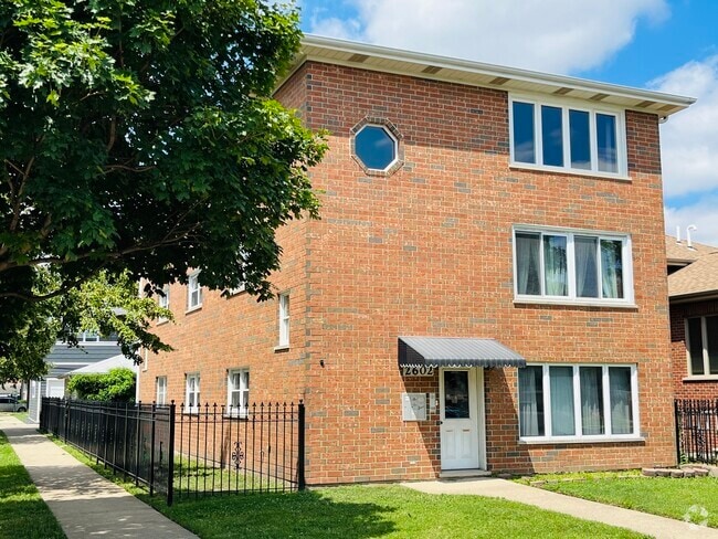 Building Photo - 2602 N 74th Ct Unit 3 Rental