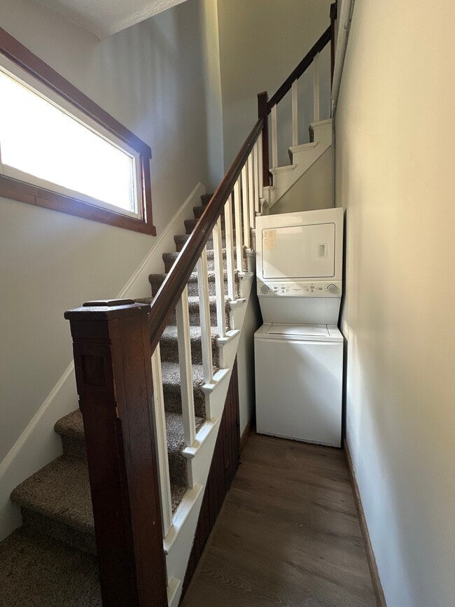 Photo - 616 Perrin Ave Unidad 2