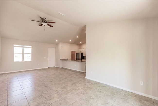 Photo - READY TO RENT! 4 Bed 2 Bath in Gator Circle!
