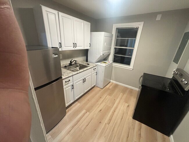 Photo - 8139 Glen Gary Rd Unit 2