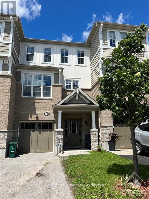 Building Photo - 140 Battersea Cres