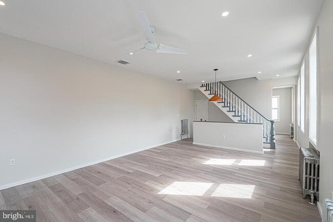 Building Photo - 825 S 12th St Unit B