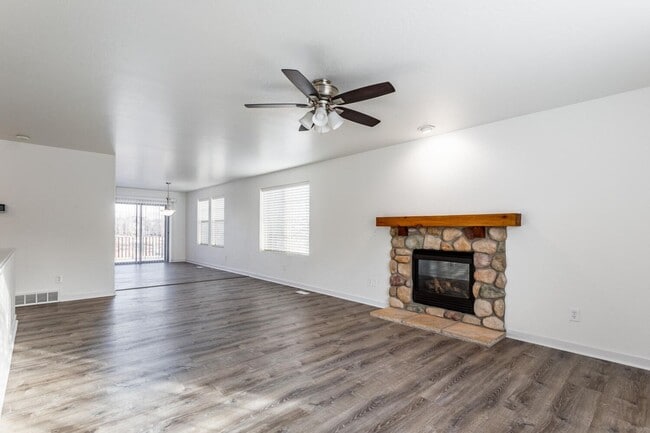 Photo - Tranquil Retreat in Trailside