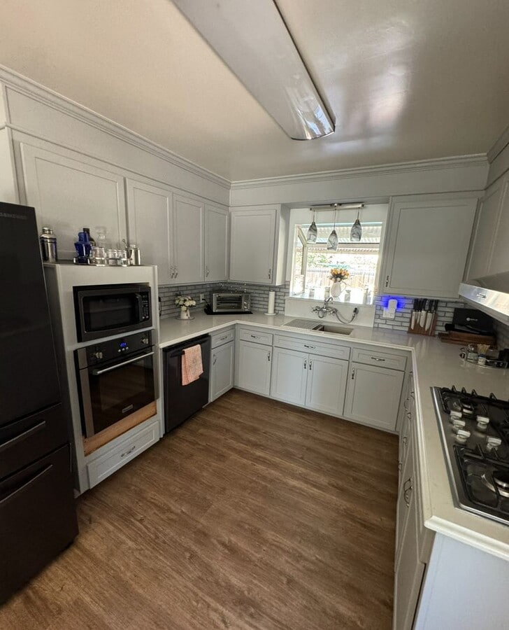 Photo - Stylish 3-Bedroom Home with 2.5 Baths and a 2-Car Garage in a Prime Reedley Location!