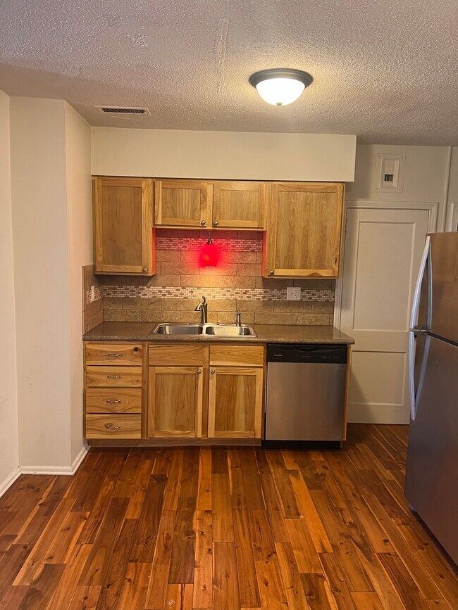 Photo - 1033 7th St W Unit 302