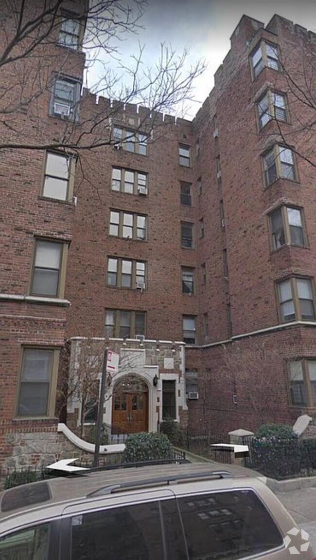 Building Photo - 41-09 41st St Unit 4B Rental