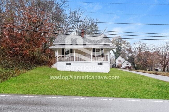 Photo - 693 Arlington Rd