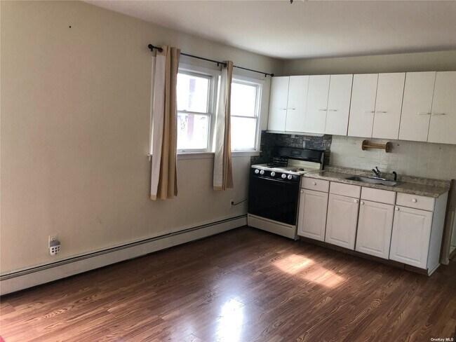 Photo - 117 N Delaware Ave