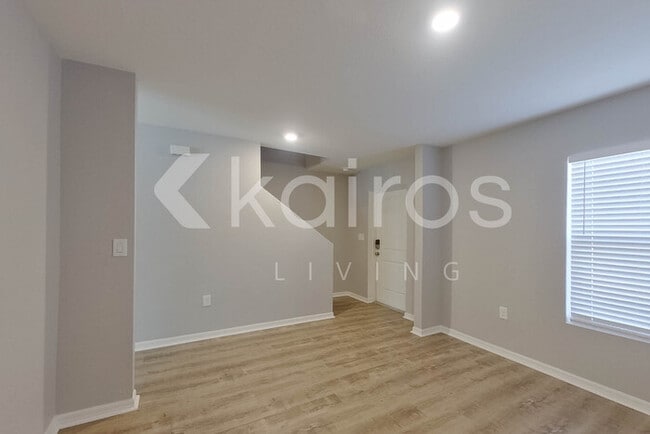 Photo - 4232 Swensson St