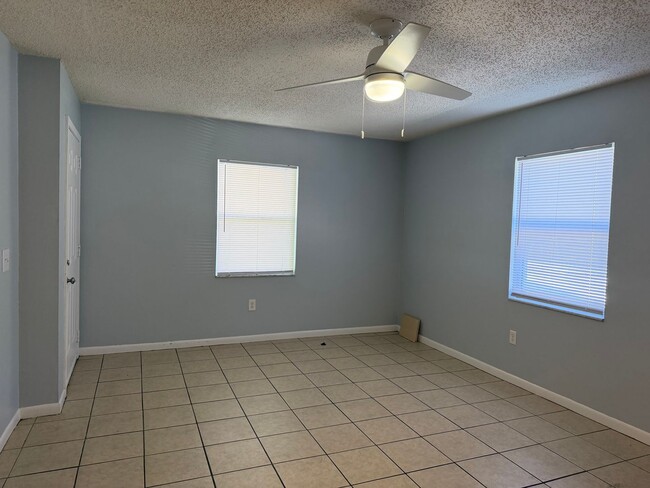 Photo - 1408 Spencer Ct Unidad Apt A