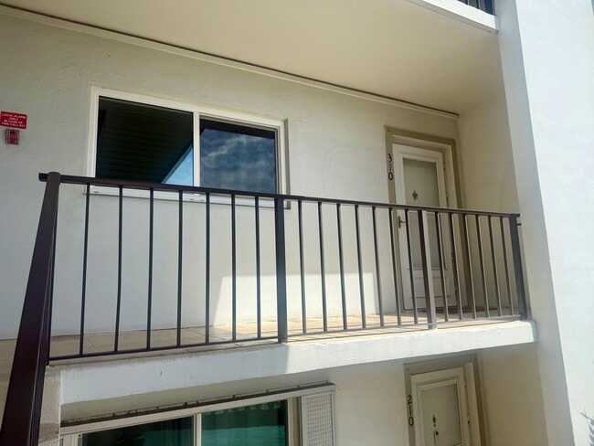 Photo - 2936 Lake Shore Dr Unit 310