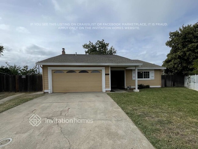 Photo - 8571 Fairlawn Ct