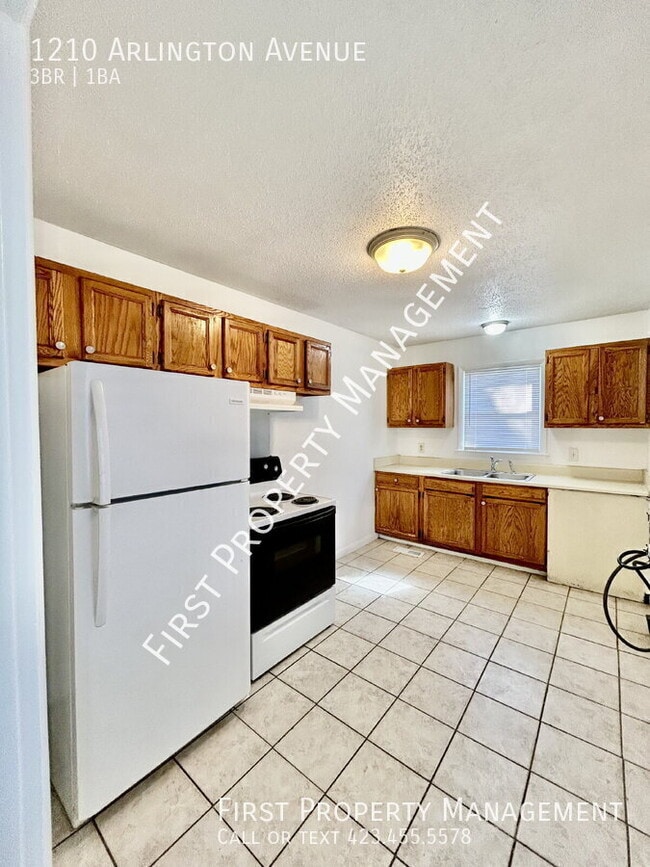 Photo - 1210 Arlington Ave