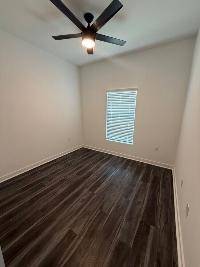 Photo - 2220 Leda Ave S