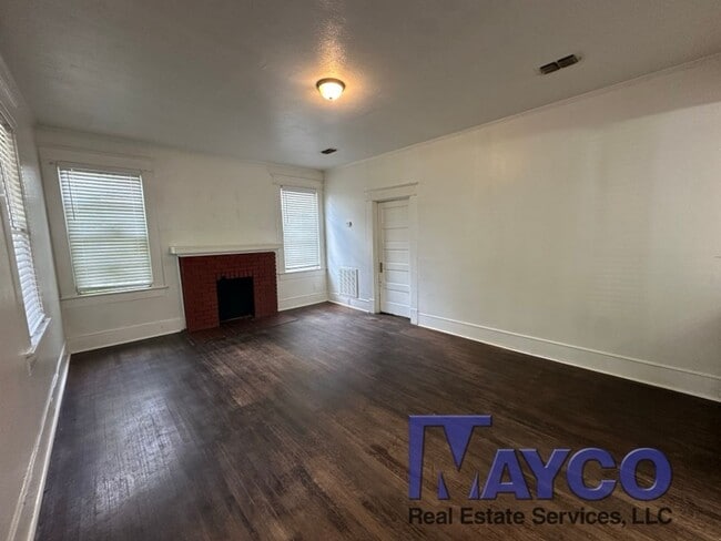 Photo - 2 bedroom 1 bath house in Highland!