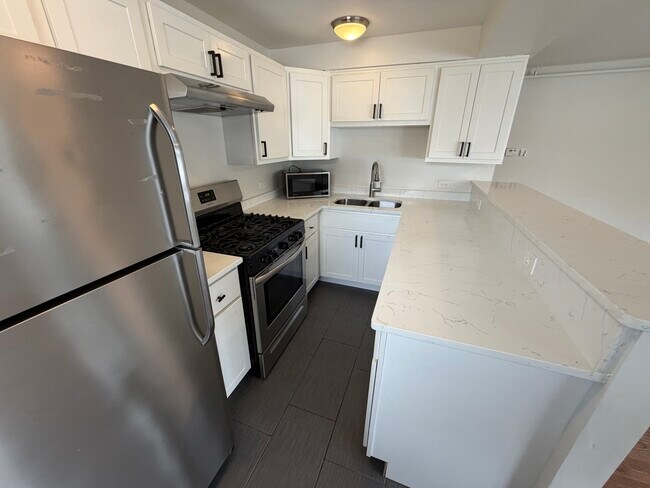 Photo - 26 E Washington Ave Unidad 1