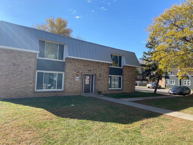 Photo - 2219 Marwood Dr Unit 3