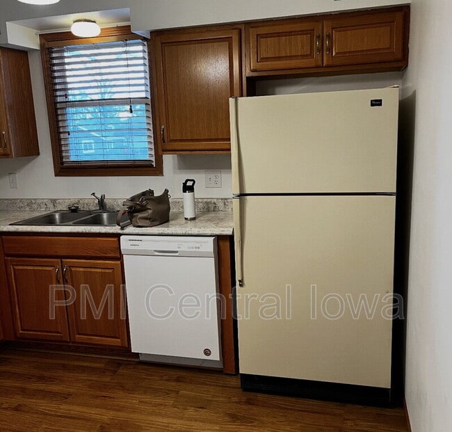 Photo - 4922 SW 14th St